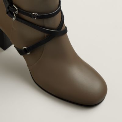 HERMÈS エルメス Hバックル レザーシューズ ブラック 40 2/1 レディス シューズ | レザーシューズ | Hermès - エルメス-公式サイト
